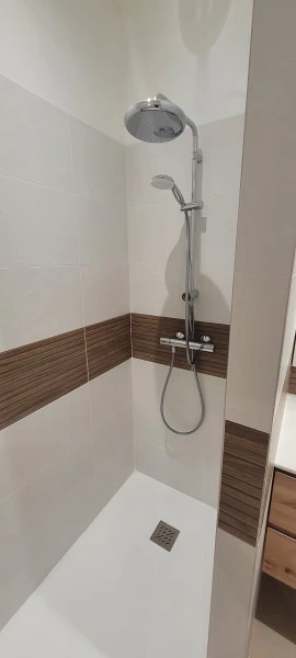 Rénovation de salle de bain à FRÉJUS