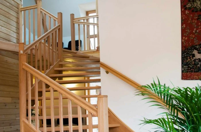 Escalier sur mesure à FRÉJUS